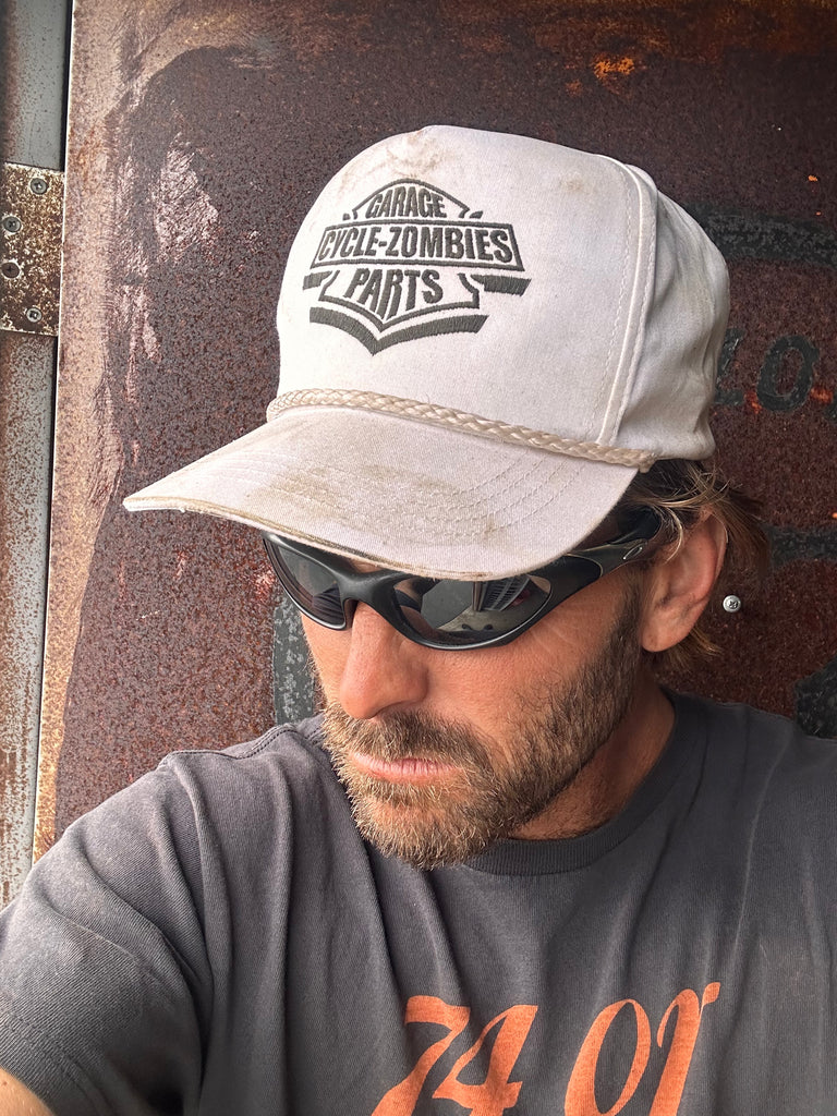 Dirty Dawg  - Premium 5 panel snapback