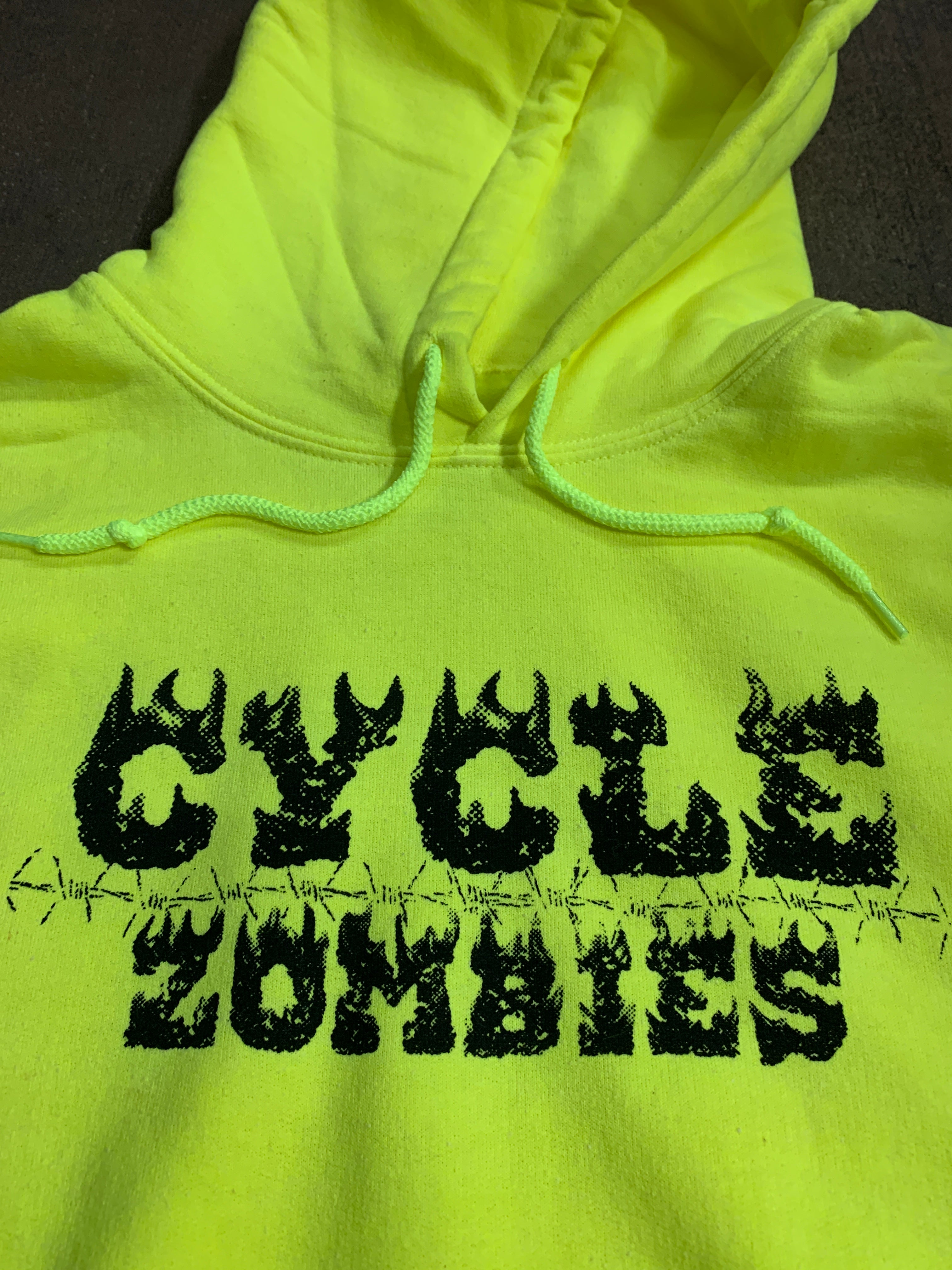 60WGT Pullover Hoodie | Cycle Zombies